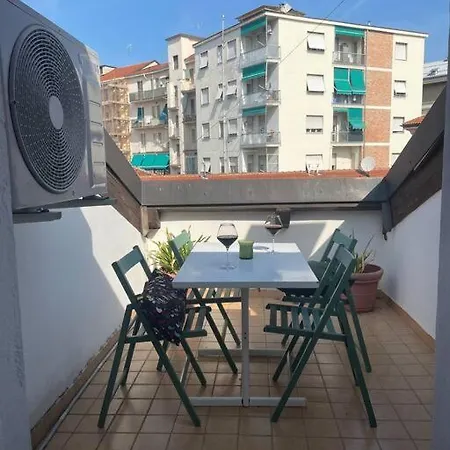 Apartment Centro Storico-mansarda Con Terrazzino E A/c *